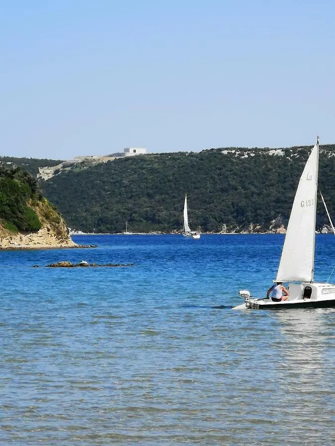 Apartments Mareta Rab Town 0*,